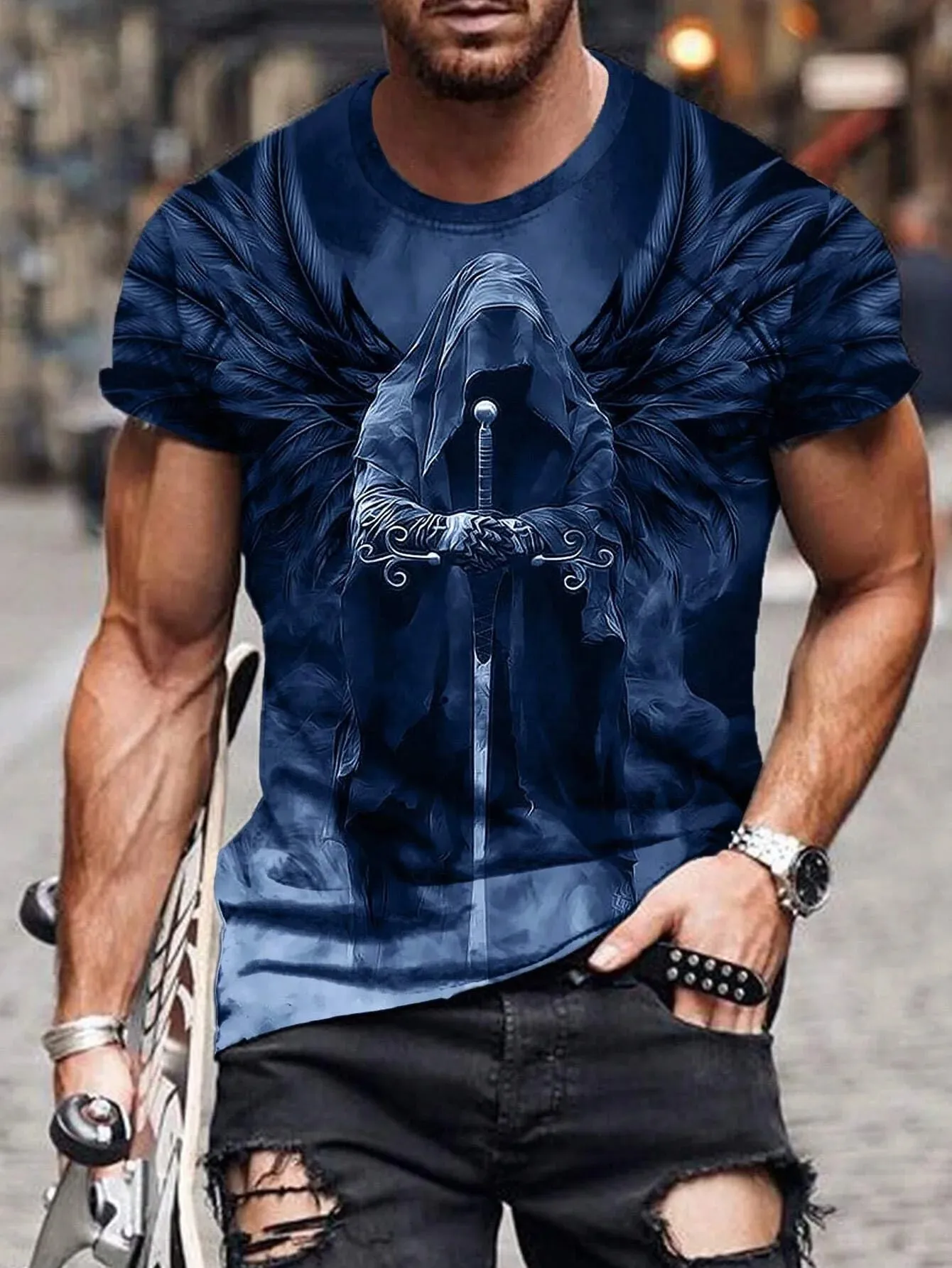 Casual Round Neck T-shirt With Reaper.