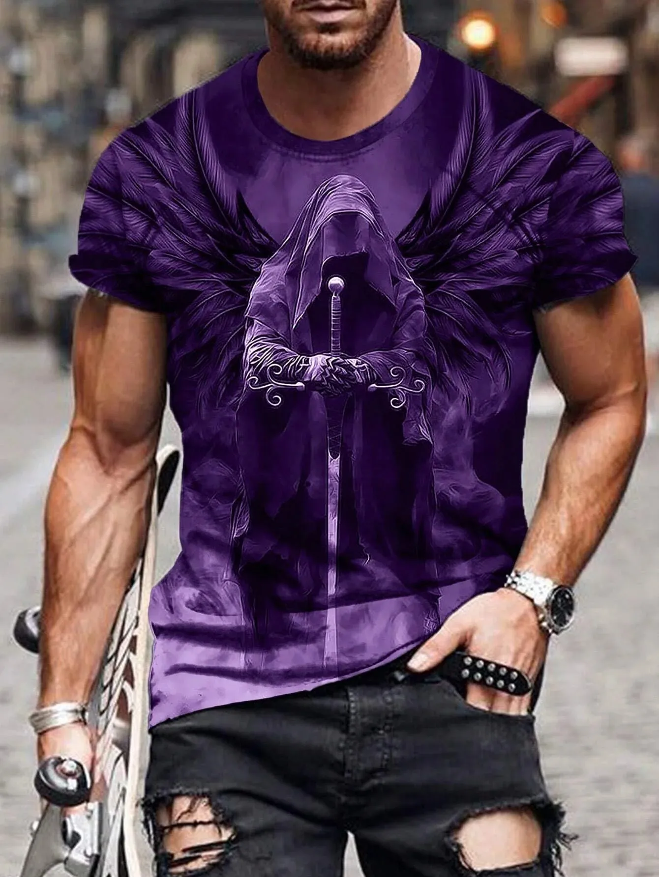 Casual Round Neck T-shirt With Reaper.