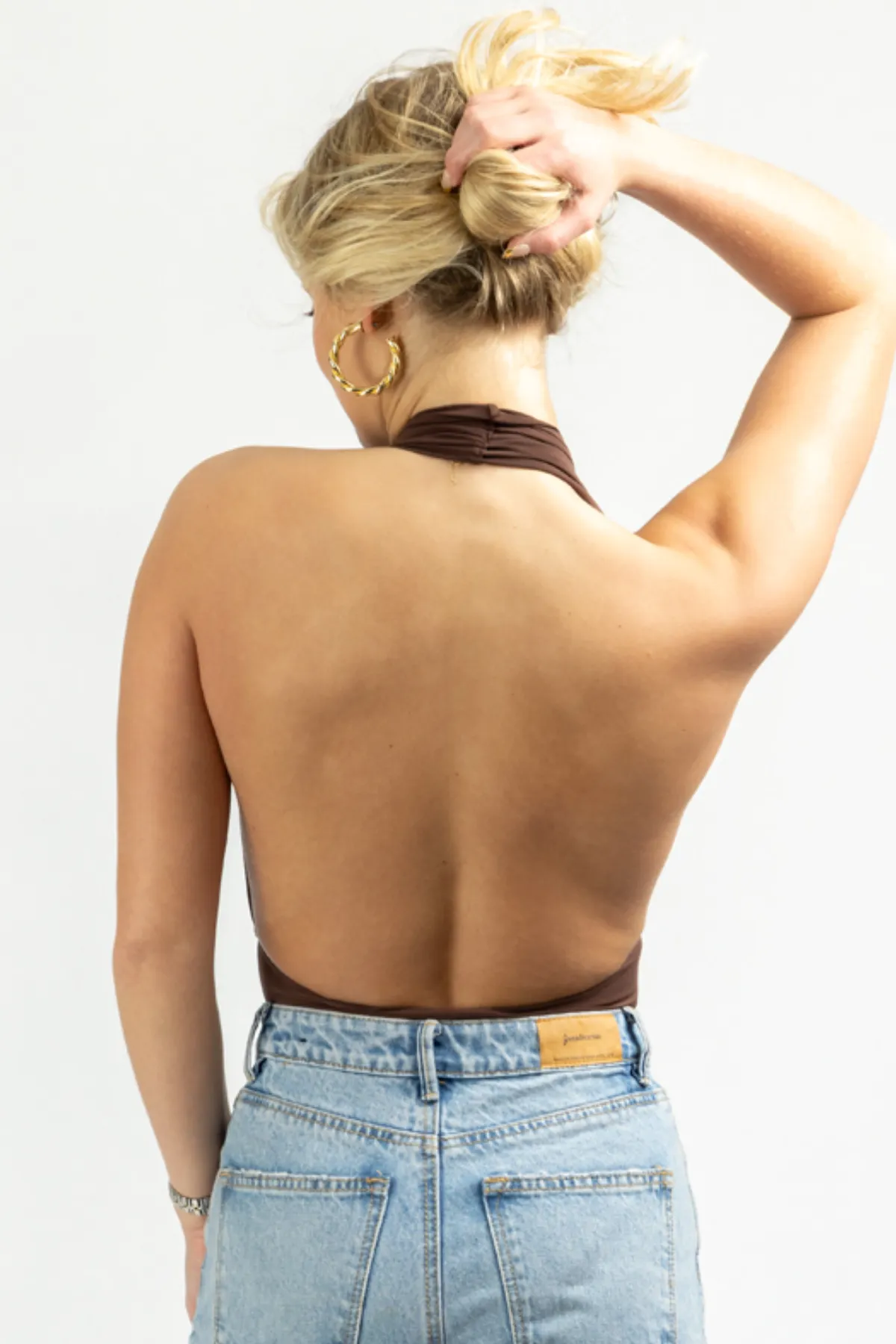 CHESTNUT PLUNGE HALTER BACKLESS BODYSUIT