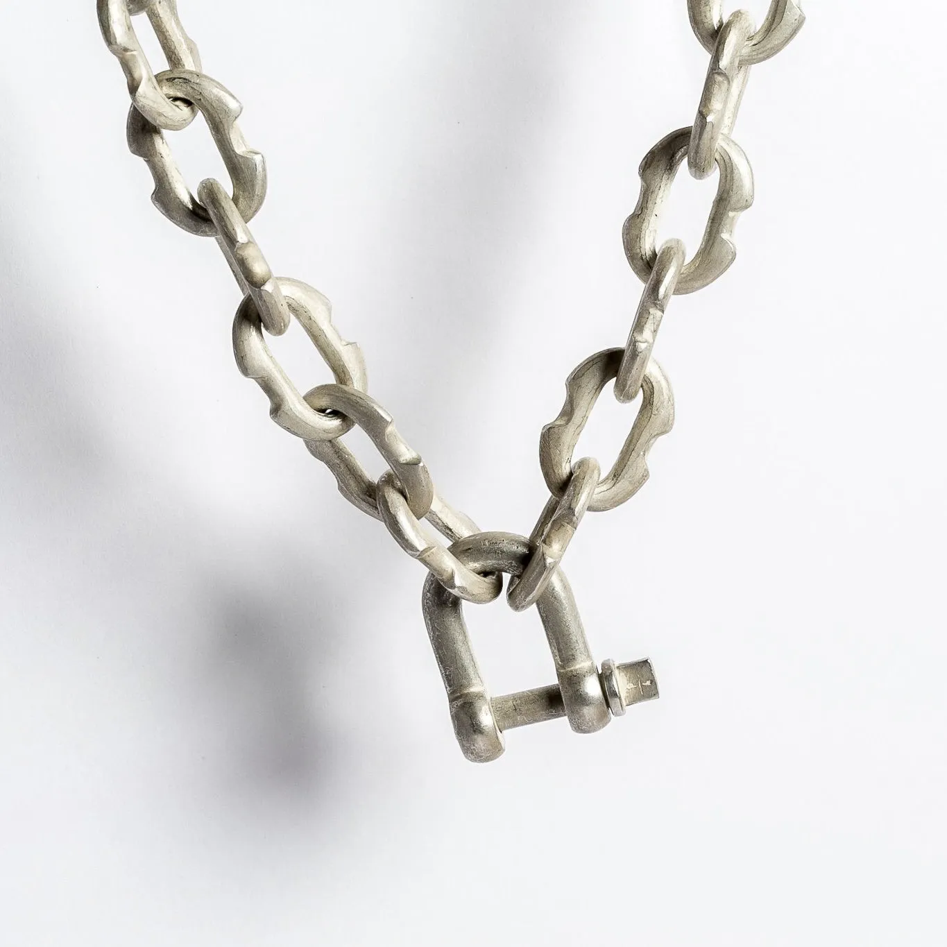 Deco link charm chain choker - acid silver
