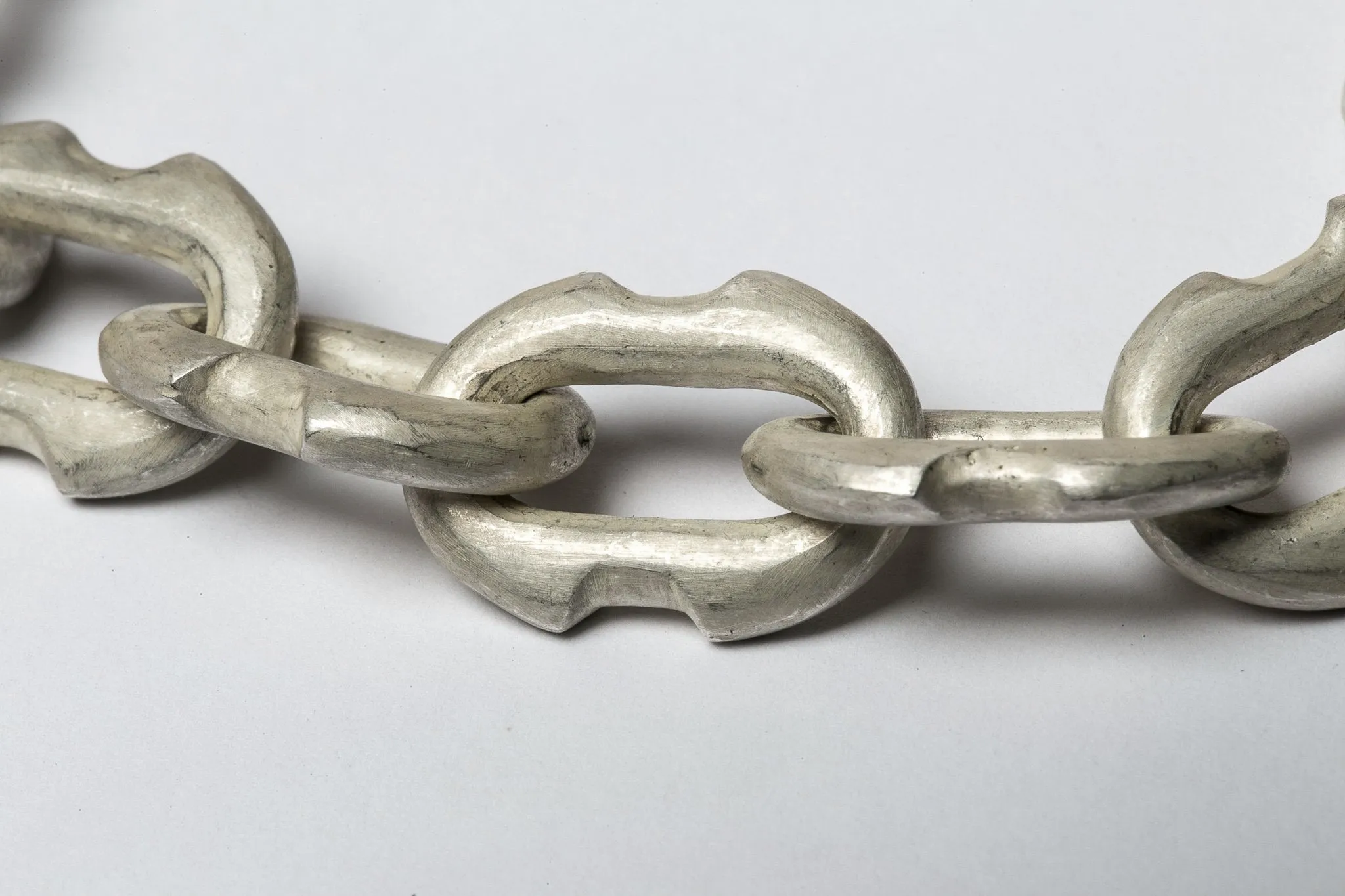 Deco link charm chain choker - acid silver