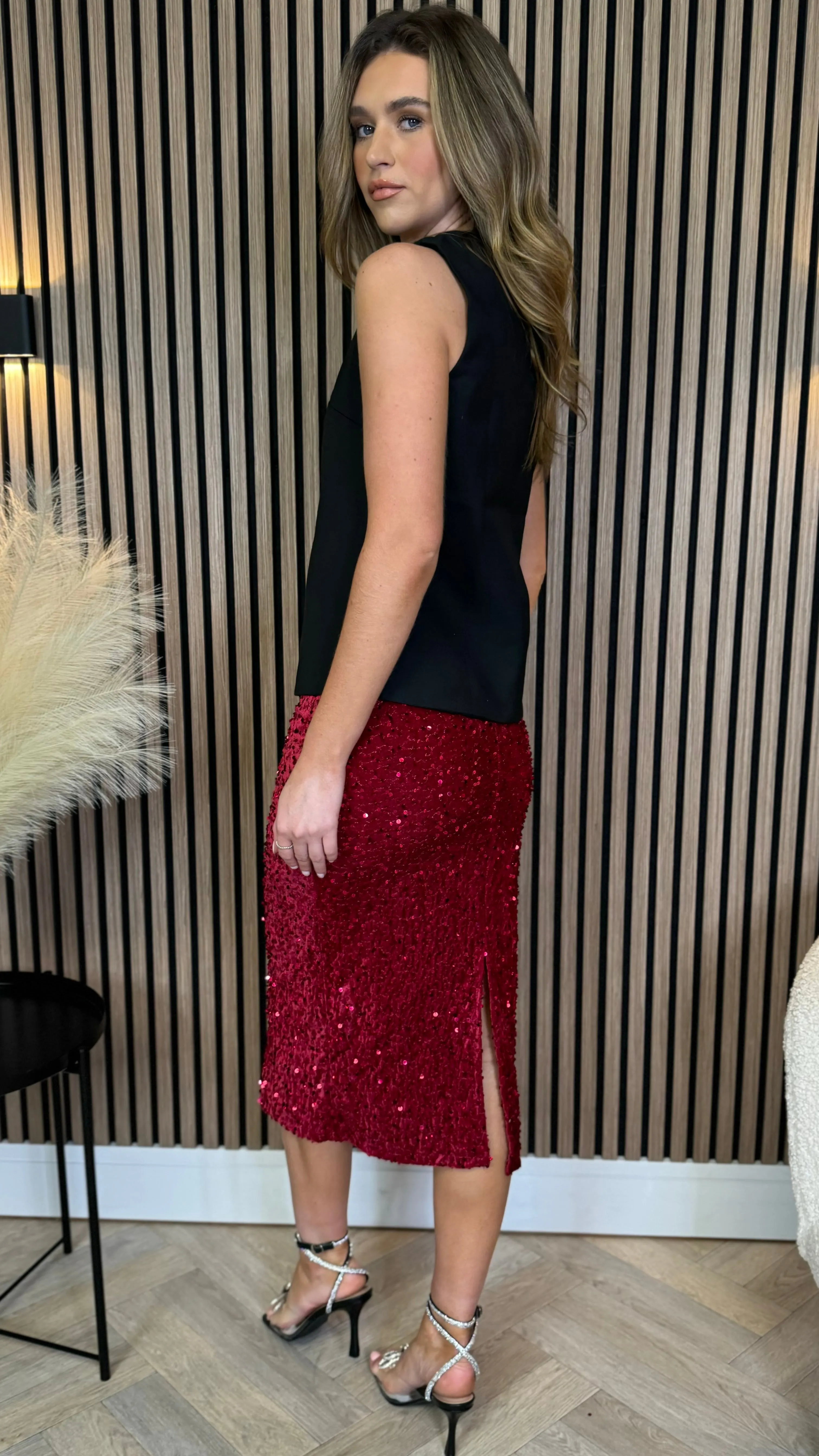 Dervla Red Sequin Midi Skirt