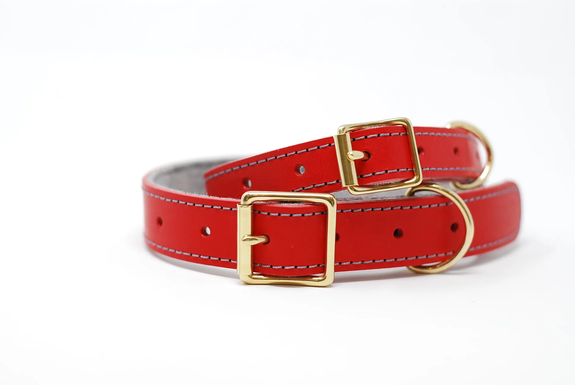 Leather and felt dog collar