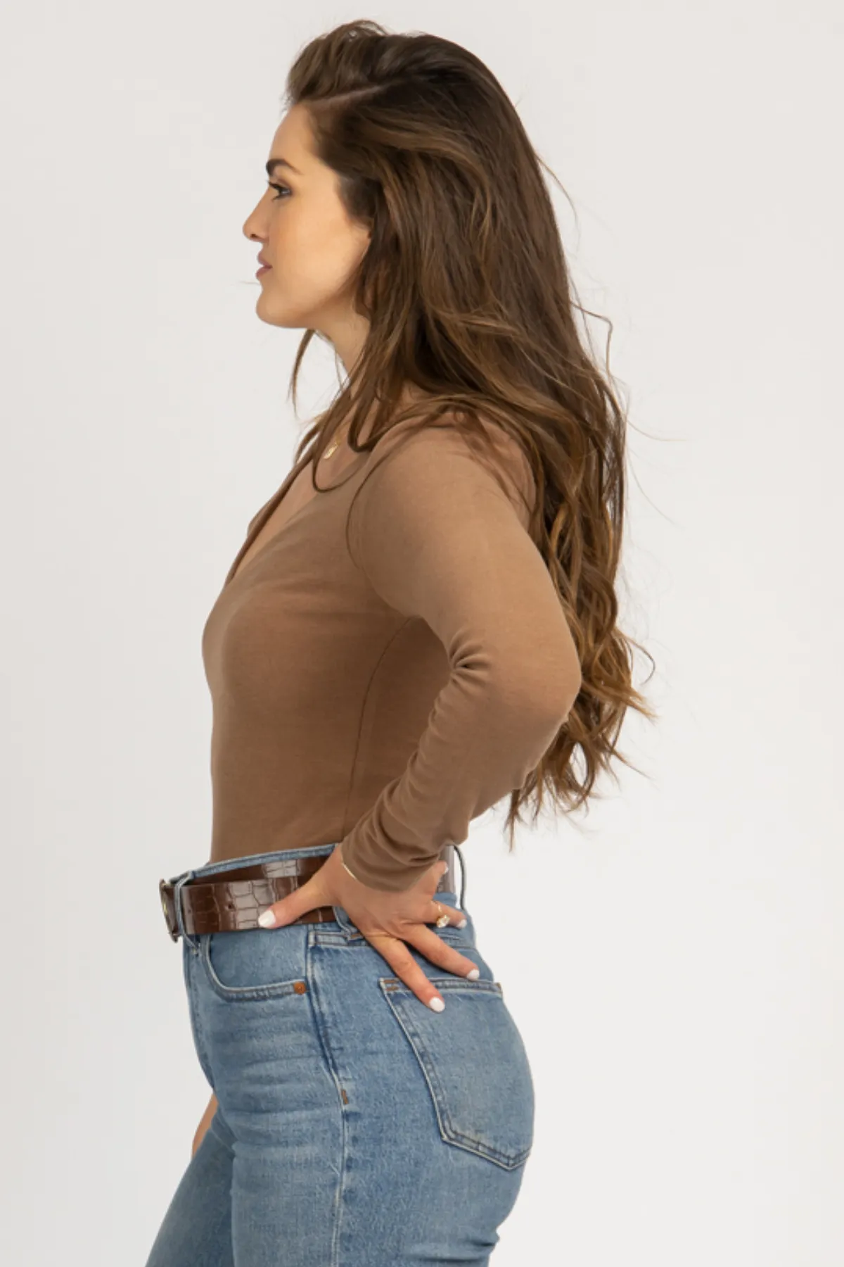 MOCHA SPAGHETTI STRAP CUTOUT BODYSUIT
