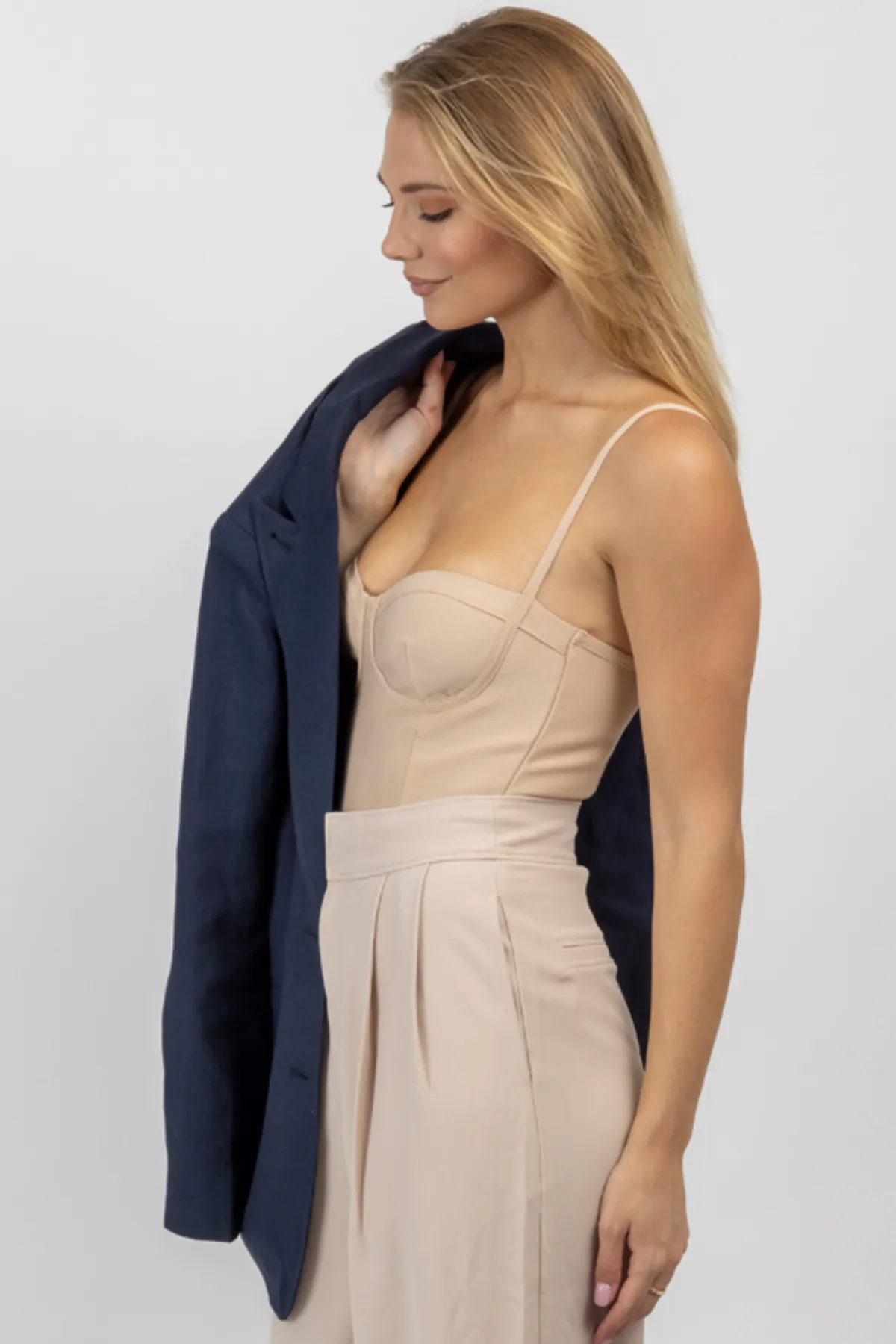 NUDE BUSTIER SLEEVELESS STRETCH BODYSUIT