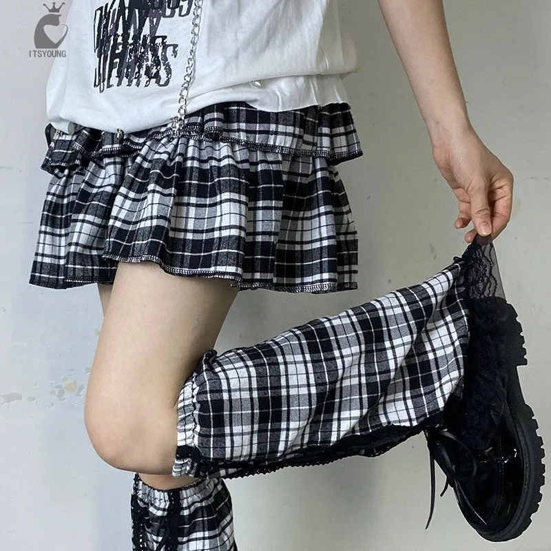 Punk Plaid Pleated Skirt   Leg Covers  KF82626