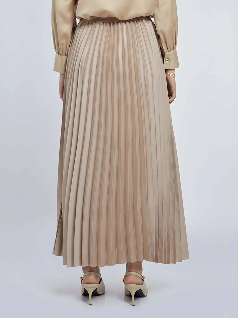 SATIN PLEATED SKIRT PLAIN SAND